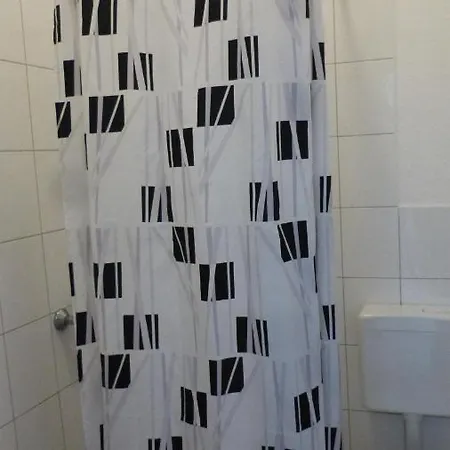 Bernstein アパート ドランスケ